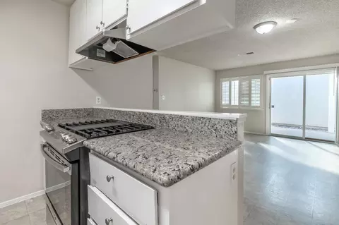 Kitchen - 2724 Park Pl, Modesto, CA 95350 photo 3 of 3