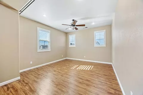 2304 Snowy Egret St, Modesto, CA 95355 photo 35
