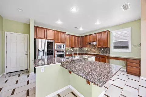 2304 Snowy Egret St, Modesto, CA 95355 photo 14