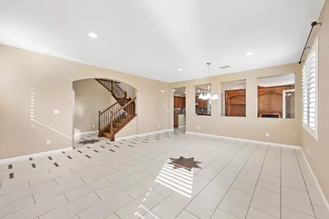 2304 Snowy Egret St, Modesto, CA 95355 photo 9