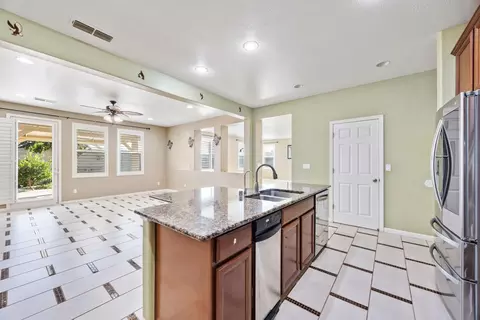 2304 Snowy Egret St, Modesto, CA 95355 photo 16