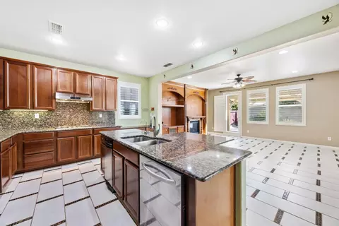 2304 Snowy Egret St, Modesto, CA 95355 photo 15