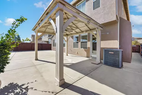 2304 Snowy Egret St, Modesto, CA 95355 photo 32