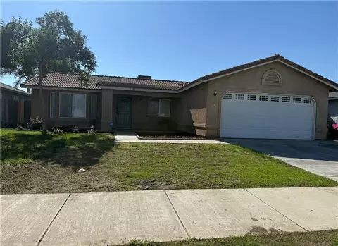 124 E San Pedro St, Merced, CA 95341 photo 1