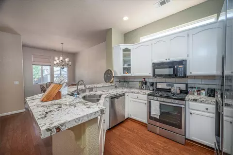 4160 Donovan Way, Turlock, CA 95382 photo 1