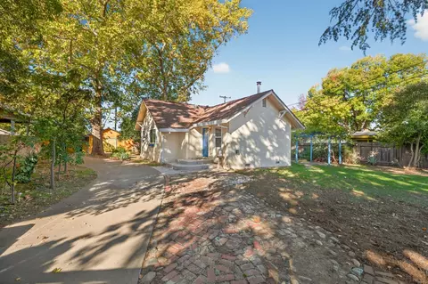 4951 Hemlock St, Sacramento, CA 95841