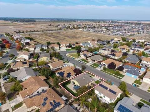 View/Area - 1602 Valley Meadows Dr, Olivehurst, CA 95961 photo 4 of 4
