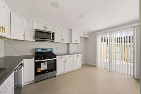 5233 Gibbons Dr, Carmichael, CA 95608 photo 8