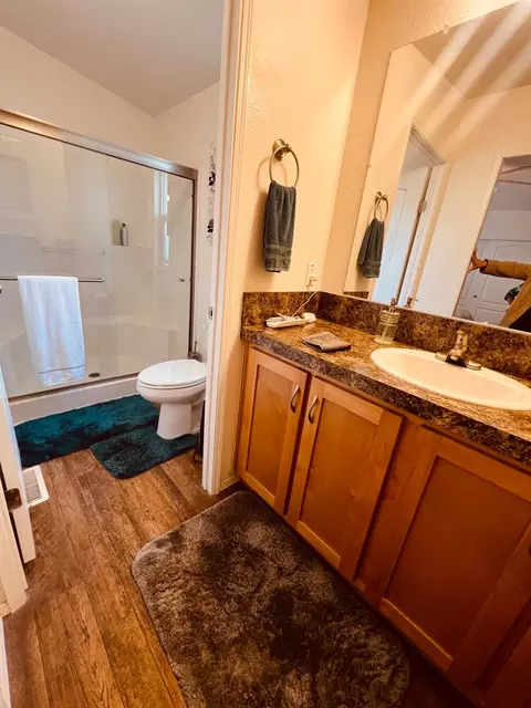 Bath - 195 Schooner Ln, Modesto, CA 95356 photo 2 of 2