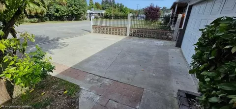 Exterior - 1054 Jay St, Olivehurst, CA 95961 photo 8 of 12