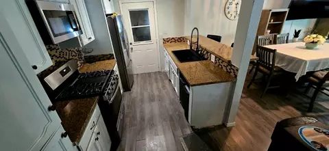 Kitchen - 1054 Jay St, Olivehurst, CA 95961 photo 2 of 4