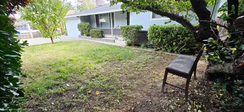 Exterior - 1054 Jay St, Olivehurst, CA 95961 photo 2 of 12