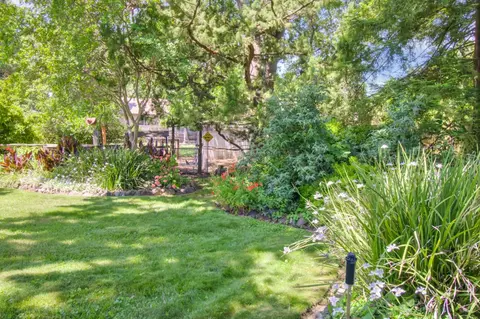Exterior - 4231 Marshall Ave, Carmichael, CA 95608 photo 9 of 38