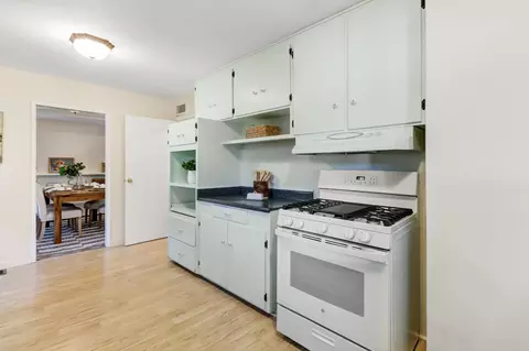 Kitchen - 4231 Marshall Ave, Carmichael, CA 95608 photo 4 of 4