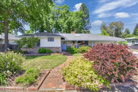 Exterior - 4231 Marshall Ave, Carmichael, CA 95608 photo 33 of 38