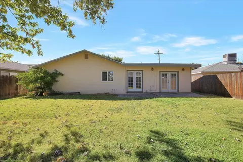 Exterior - 4357 Twain Dr, Olivehurst, CA 95961 photo 10 of 13