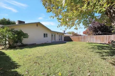 Exterior - 4357 Twain Dr, Olivehurst, CA 95961 photo 11 of 13