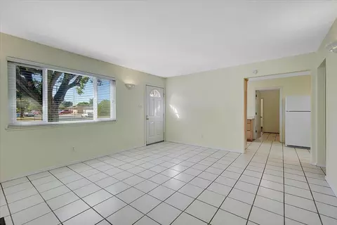 Living - 4357 Twain Dr, Olivehurst, CA 95961 photo 3 of 8