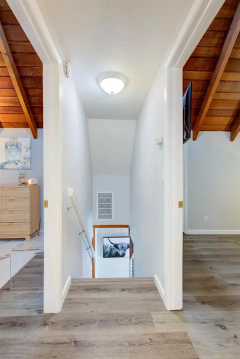 Entry Way - 1990 E Marshall St, Turlock, CA 95380 photo 2 of 2