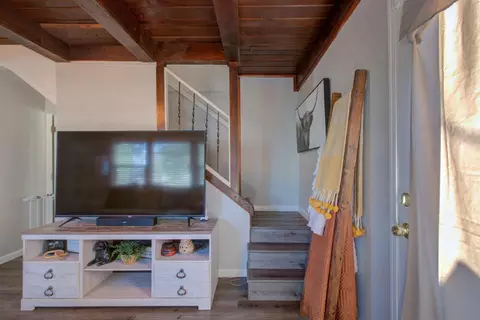 Entry Way - 1990 E Marshall St, Turlock, CA 95380 photo 1 of 2