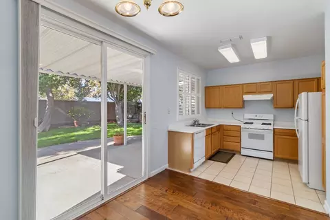 Kitchen - 7389 Apple Hollow Loop, Roseville, CA 95747 photo 1 of 3