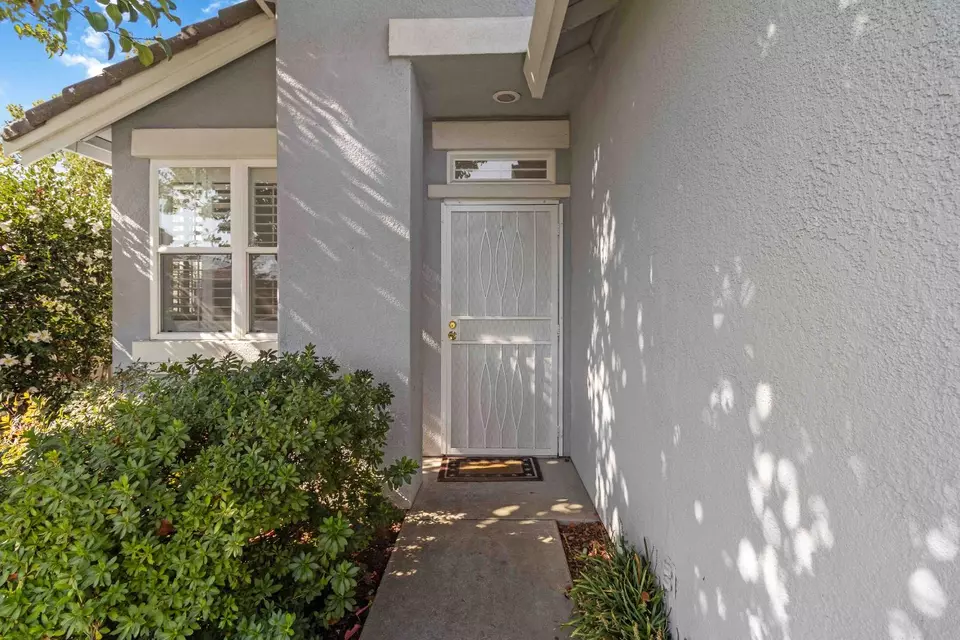 Entry Way - 7389 Apple Hollow Loop, Roseville, CA 95747 photo 1 of 1