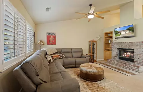 Living - 1841 Delia Ct, Manteca, CA 95336 photo 1 of 2
