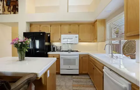 Kitchen - 1841 Delia Ct, Manteca, CA 95336 photo 4 of 4