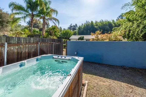 Exterior - 6814 Couey Ln, Penryn, CA 95663 photo 5 of 21