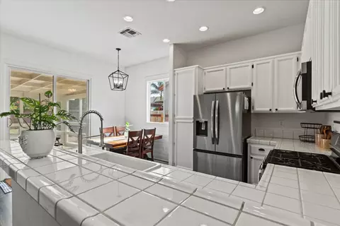 Kitchen - 3541 Greens, Plumas Lake, CA 95961 photo 1 of 6