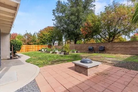 Exterior - 3541 Greens, Plumas Lake, CA 95961 photo 7 of 11