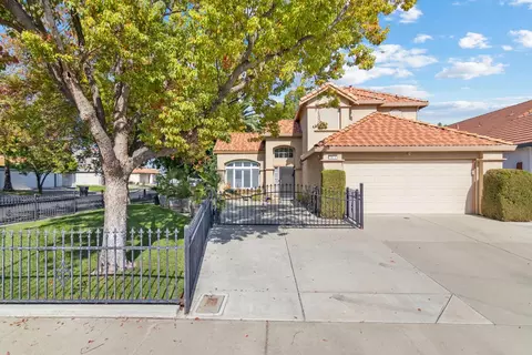 Exterior - 3513 Dothan Dr, Modesto, CA 95357 photo 3 of 14