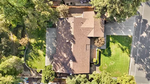 View/Area - 27243 El Macero Dr, El Macero, CA 95618 photo 8 of 10