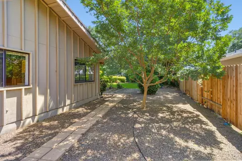 Exterior - 27243 El Macero Dr, El Macero, CA 95618 photo 9 of 11