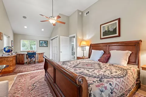 Bedroom - 2451 Kingsgate Rd, Placerville, CA 95667 photo 7 of 9