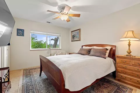 Bedroom - 2451 Kingsgate Rd, Placerville, CA 95667 photo 5 of 9