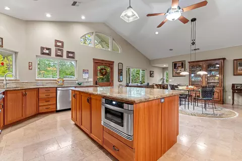 Kitchen - 2451 Kingsgate Rd, Placerville, CA 95667 photo 1 of 6