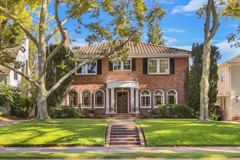 1345 46th St, Sacramento, CA 95819