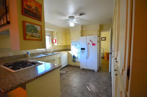Kitchen - 232 Oak Ave, Galt, CA 95632 photo 2 of 2