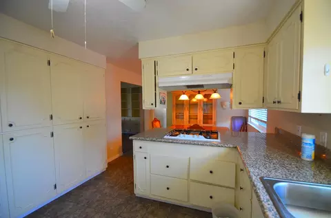 Kitchen - 232 Oak Ave, Galt, CA 95632 photo 1 of 2