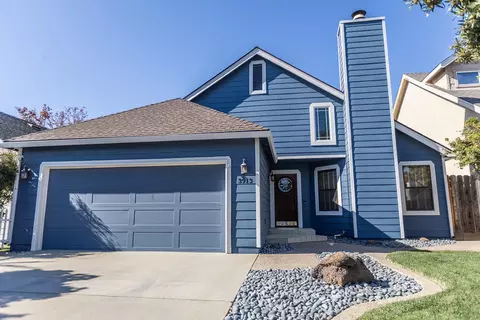 3913 Cougar Pl, Modesto, CA 95356 photo 2