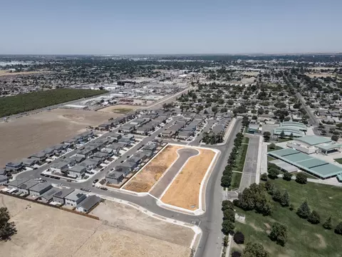 View/Area - 695 Valencia Ct, Merced, CA 95341 photo 1 of 2