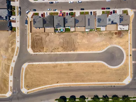 View/Area - 695 Valencia Ct, Merced, CA 95341 photo 2 of 2