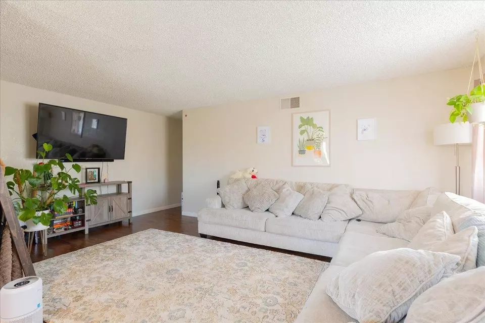 Living - 4165 Cuny Ave, Sacramento, CA 95823 photo 2 of 2