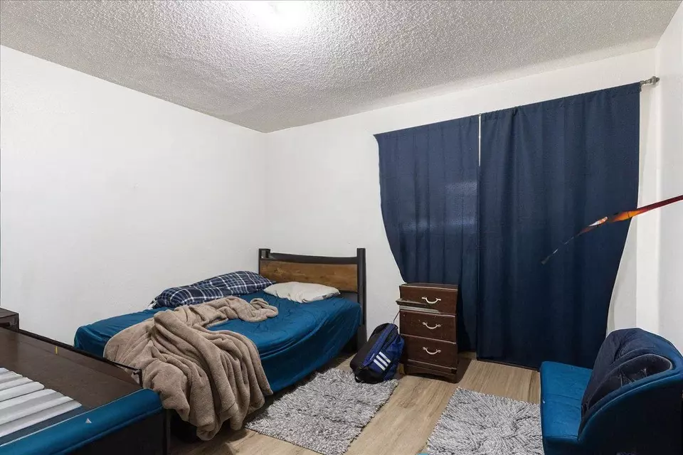 Bedroom - 4165 Cuny Ave, Sacramento, CA 95823 photo 3 of 4