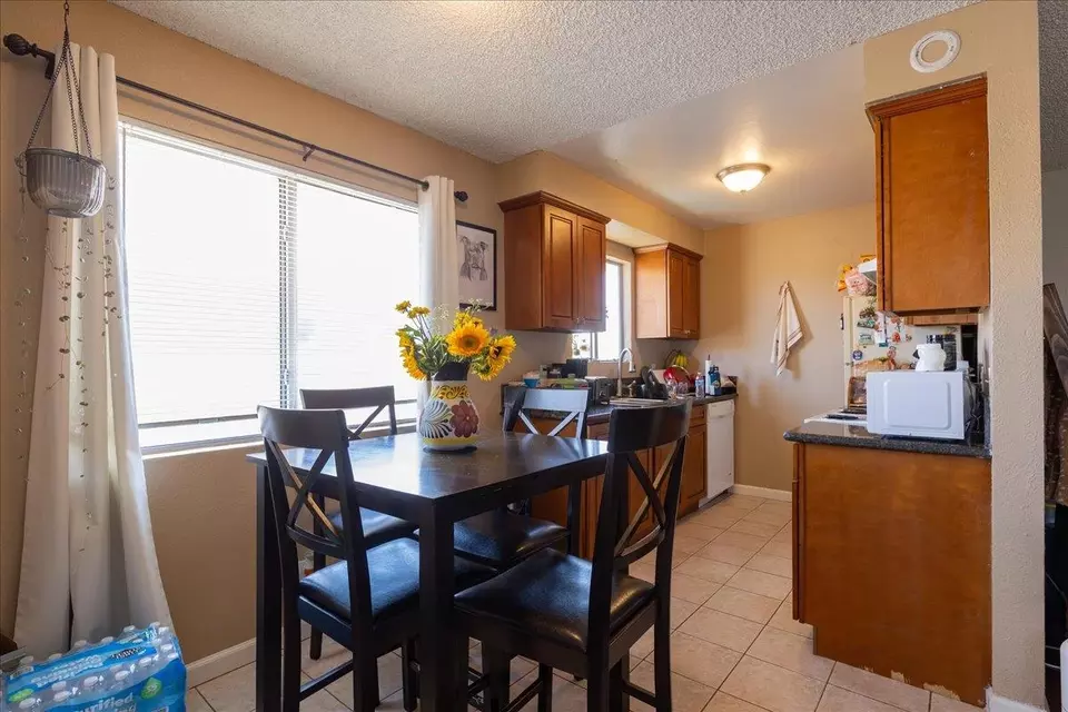 Dining - 4165 Cuny Ave, Sacramento, CA 95823 photo 1 of 1