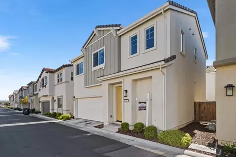 1654 Chanticleer Ln, Sacramento, CA 95834