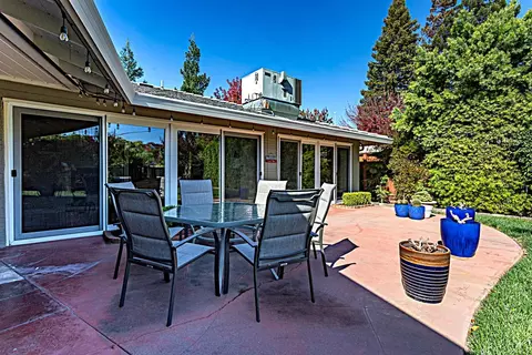 1045 Princeton Ave, Modesto, CA 95350 photo 16