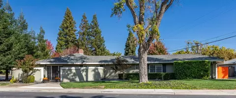 1045 Princeton Ave, Modesto, CA 95350 photo 1