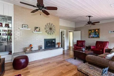 1045 Princeton Ave, Modesto, CA 95350 photo 4